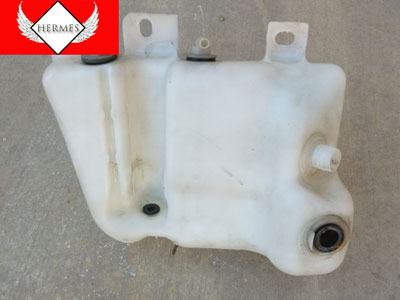 1997 BMW 528i E39 - Windshield Washer Fluid Reservoir Container 8361439